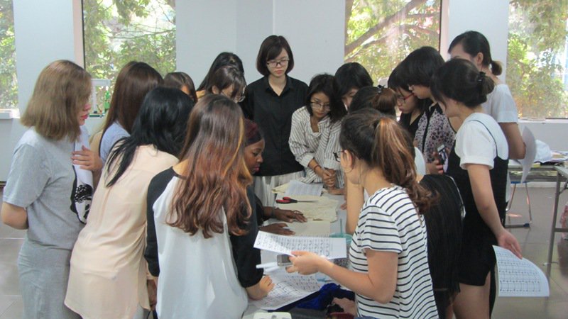 NGHỆ THUẬT THIẾT KẾ CHẤT LIỆU – ĐỈNH CAO CỦA SỨC SÁNG TẠO0.5791809606526269