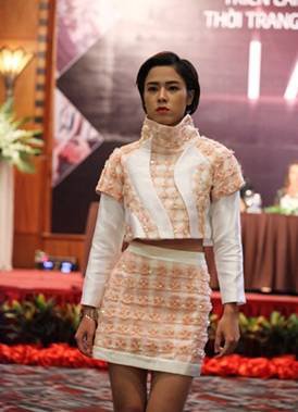 H&#233; l&#7897; nh&#7919;ng thi&#7871;t k&#7871; Th&#7901;i Trang &#273;&#7865;p l&#7841;0.30554041719010805