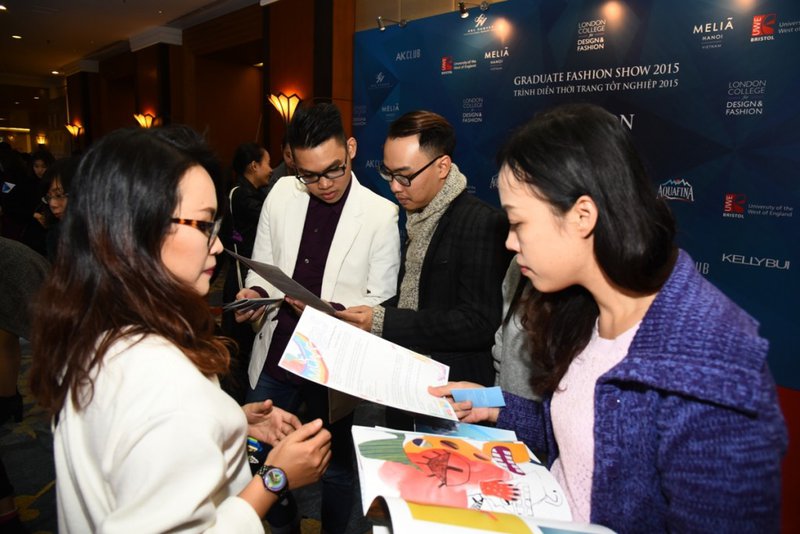Đẹp ngất ngây với ý tưởng trưng bày của sinh viên thiết kế0.9948246109556534
