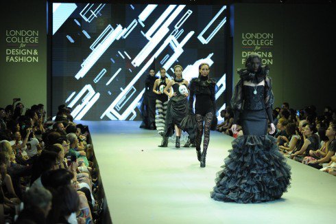 Limitless 2016 – Sự thể hiện của các nhà thiết kế trẻ tài năng0.9657406463063055