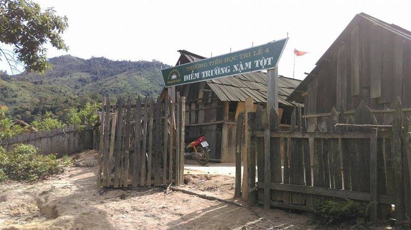 “NEW CLOTHES, NEW SCHOOL YEAR” – HEADING TOWARDS THE CHILDREN OF TRI LE – MIDDLE OF VIETNAM0.7345096191605249