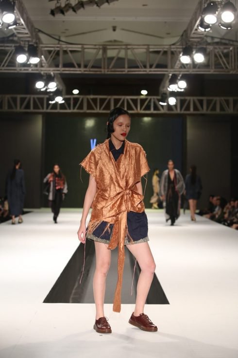 M&#227;n nh&#227;n &#273;&#234;m di&#7877;n th&#7901;i trang t&#7889;t nghi&#7879;p &#8220;Unconventional 4.0 &#8211; 4.0 Kh&#225;c Bi&#7879;t&#8221;0.482206708063852