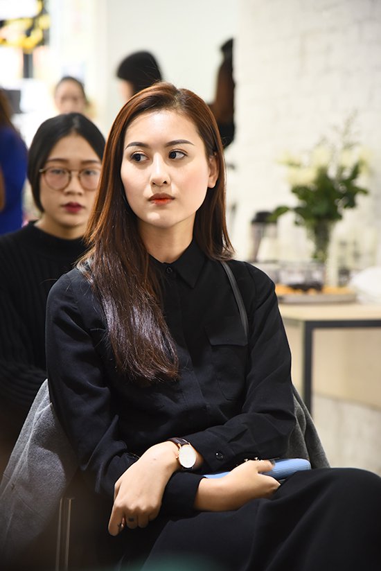 Blogger thời trang Hà thành tụ hội khoe style độc lạ0.37666308807421134