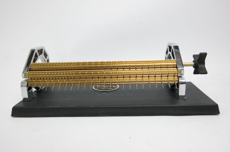 NGHỆ THUẬT SMOCKING TRONG SÁNG TẠO CHẤT LIỆU0.5338367814728184