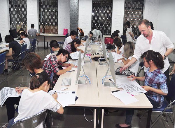 Cơ hội học thiết kế thời trang Anh quốc tại Việt Nam0.6575578229902606