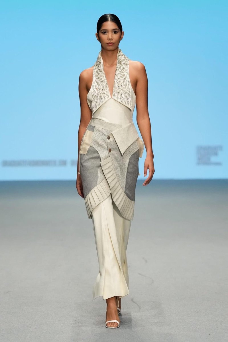 Le_Hoang_Son_doat_giai_Fashanne_Award_2023 (7).jpg