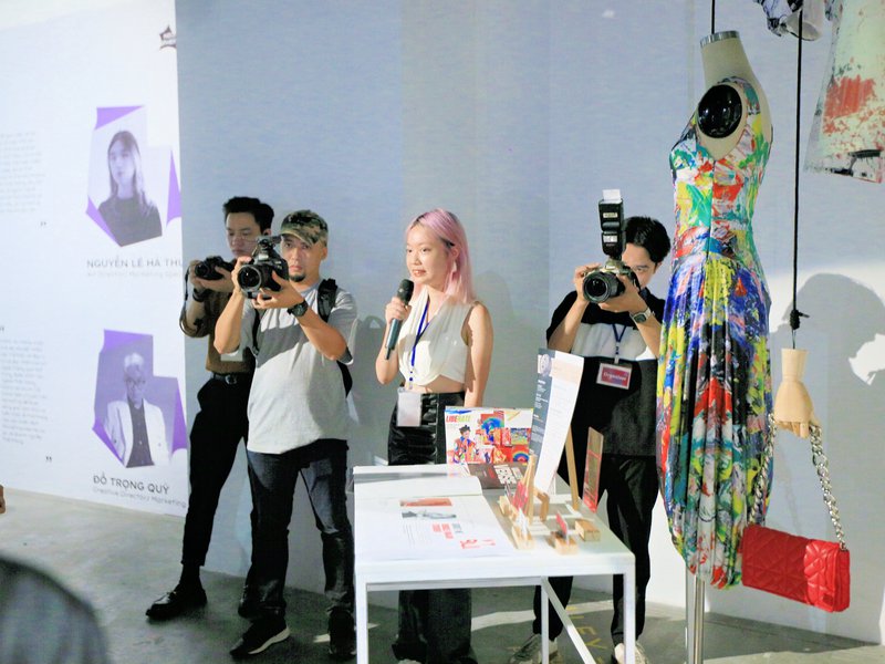 Truyen thong va mkt thoi trang.jpg