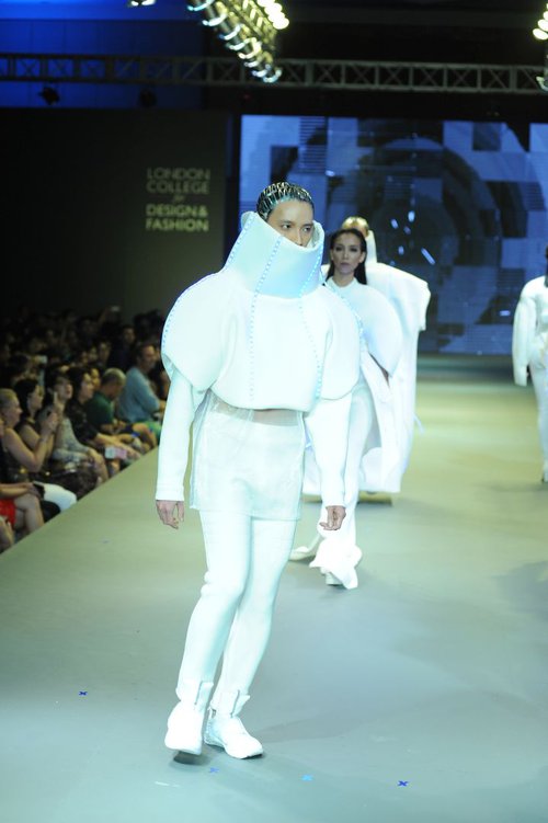 catwalk 16.JPG